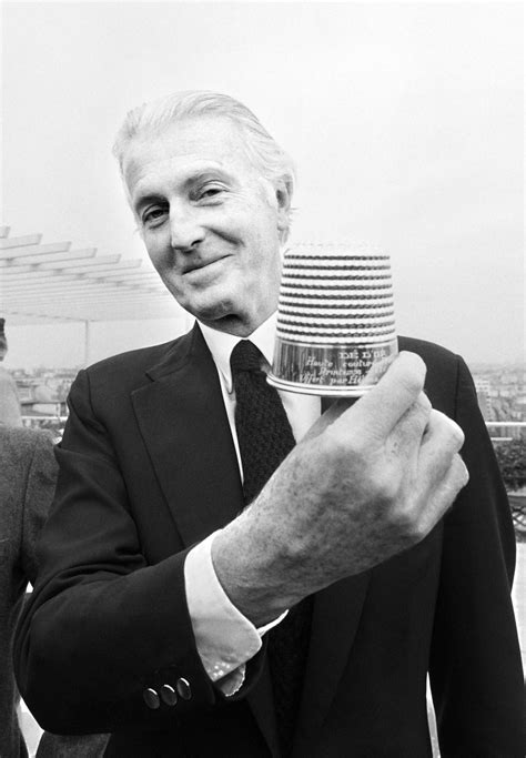 givenchy stilista attuale|Hubert de Givenchy, lo stilista .